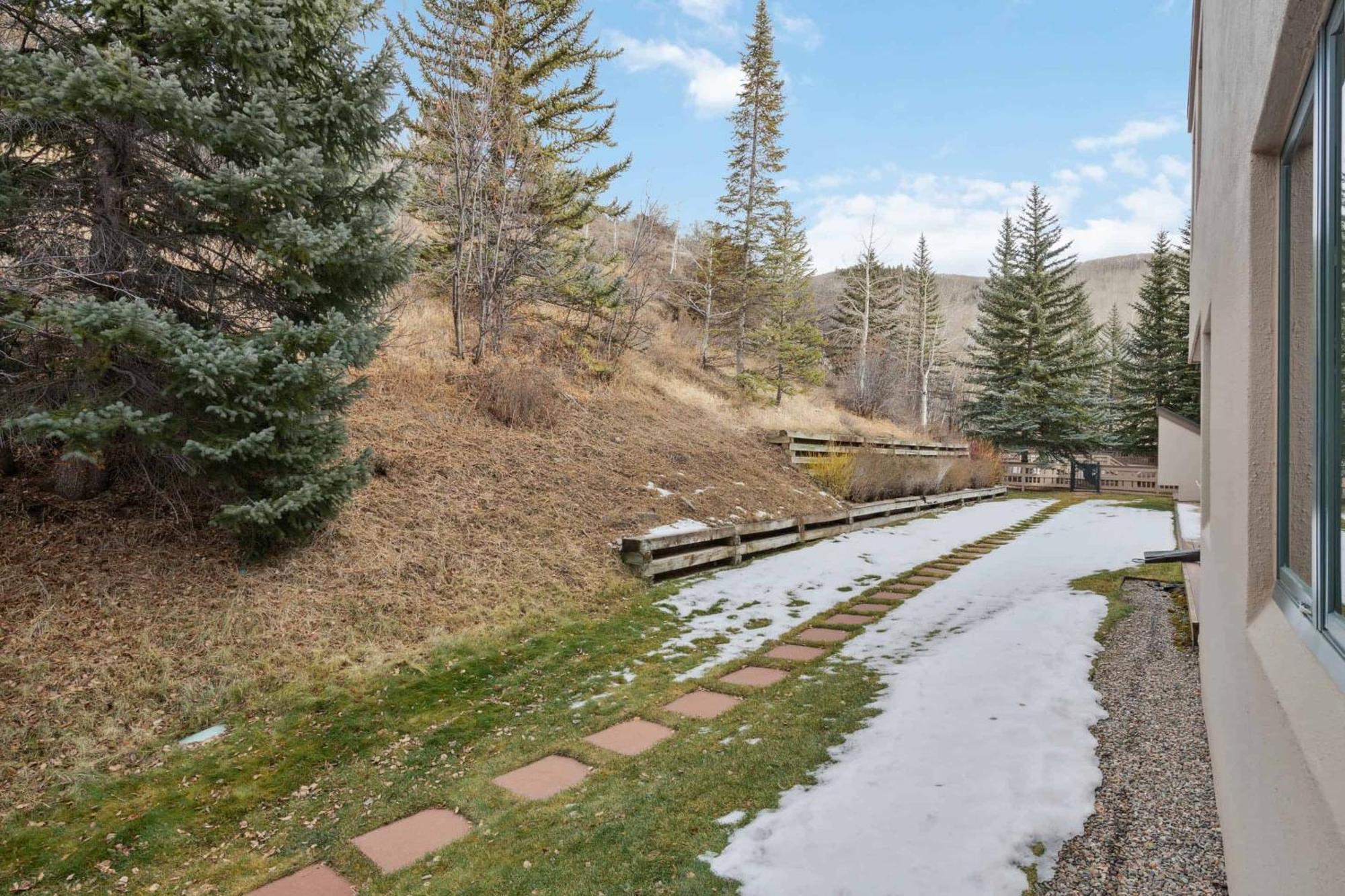 Kiva 228 By East West Hospitality Apartment Beaver Creek Exterior photo